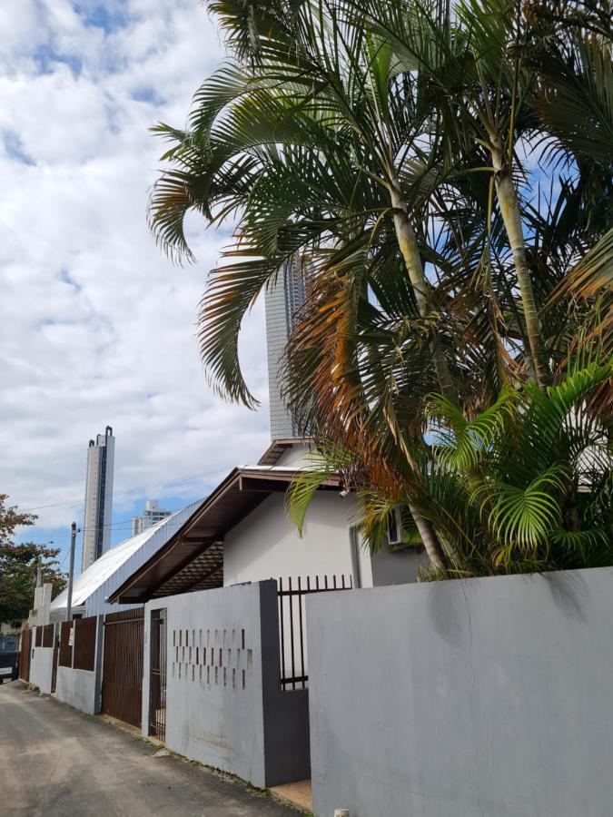 Maika'I Pousada Balneário Camboriú Esterno foto
